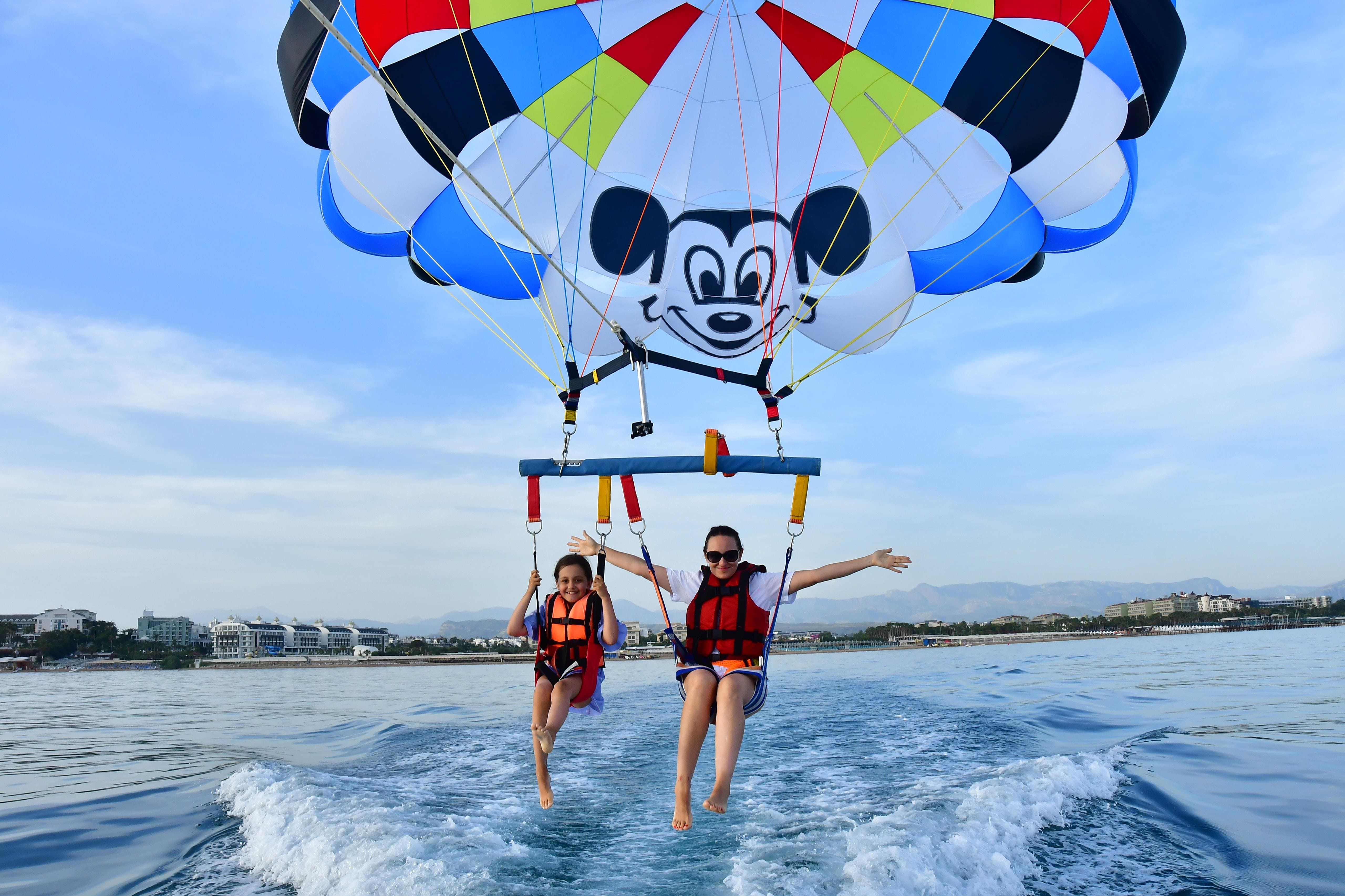 Parasailing takeoff